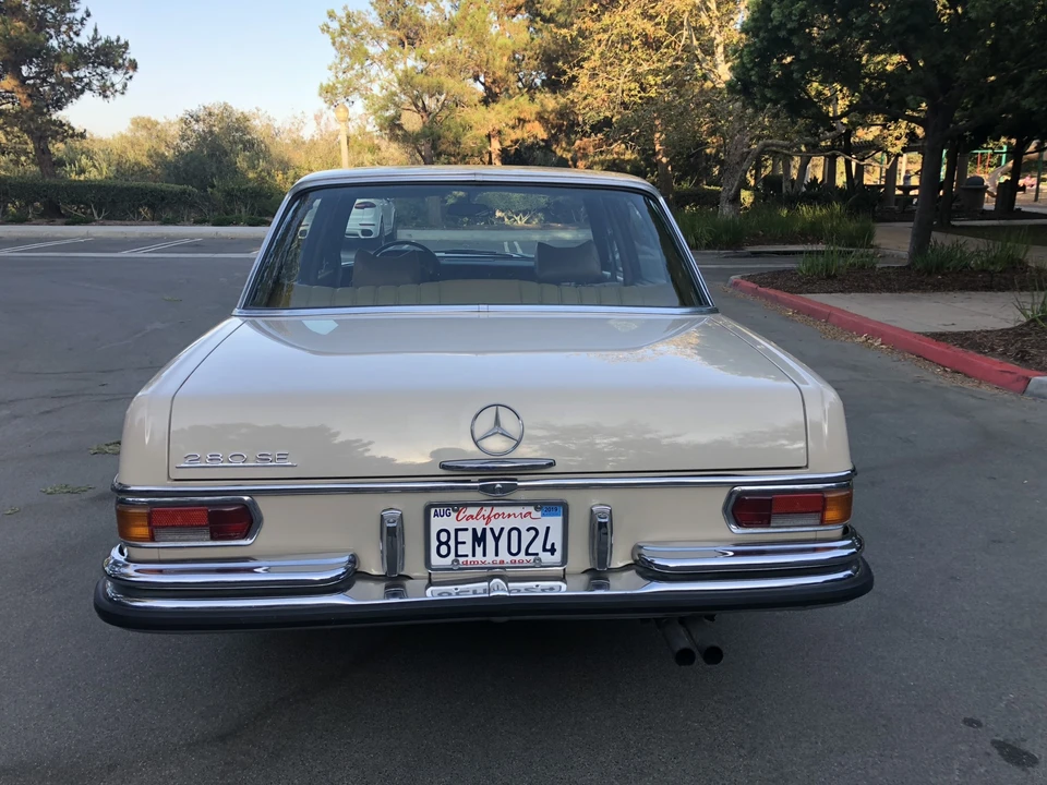 1971 Mercedes-Benz W108 & W109 - Image 8 of 31