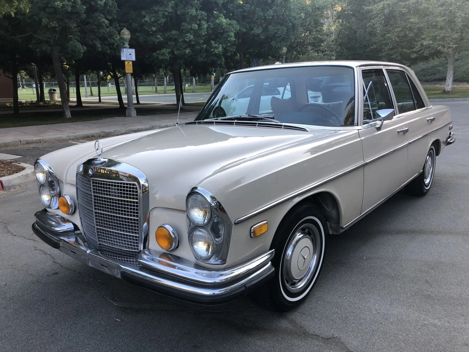 1971 Mercedes-Benz W108 & W109 - Image 14 of 31