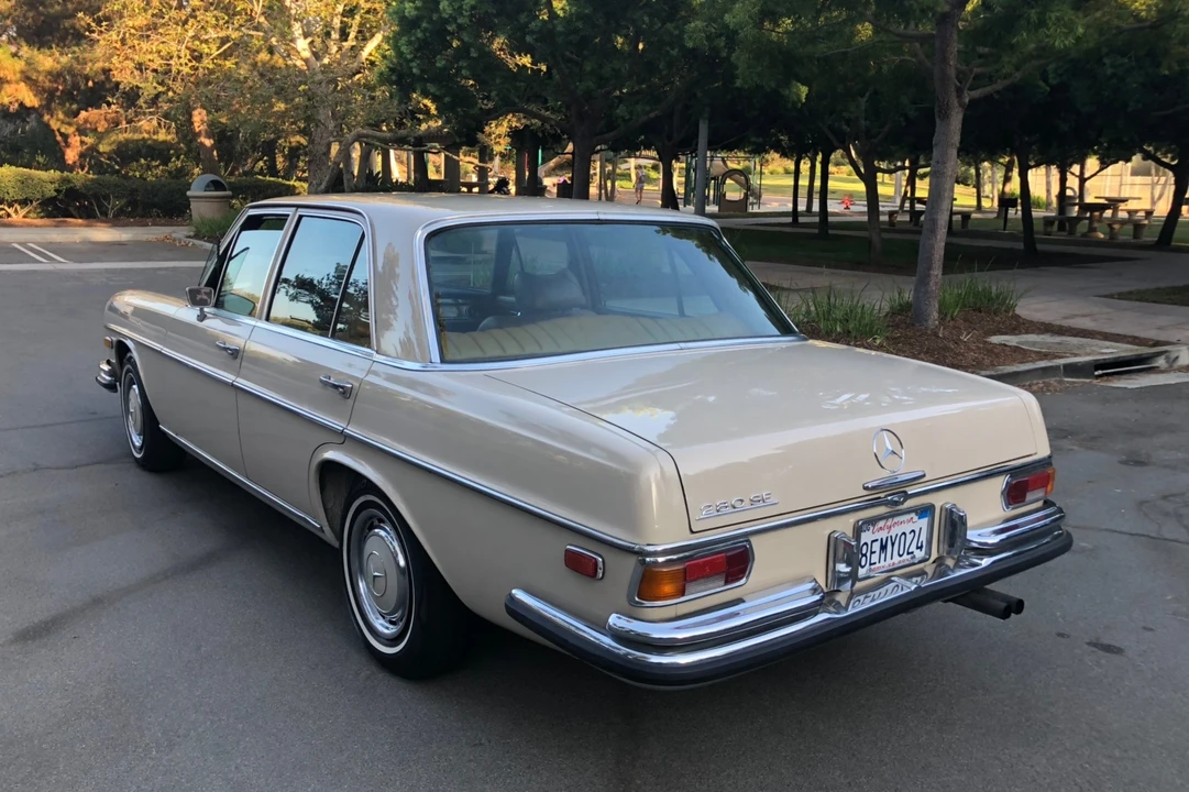 1971 Mercedes-Benz W108 & W109 - Image 10 of 31