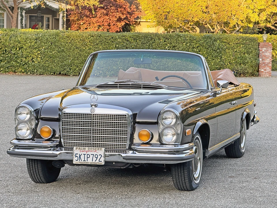 1971 Mercedes-Benz W111 280SE 3.5 Cabriolet - Image 8 of 31