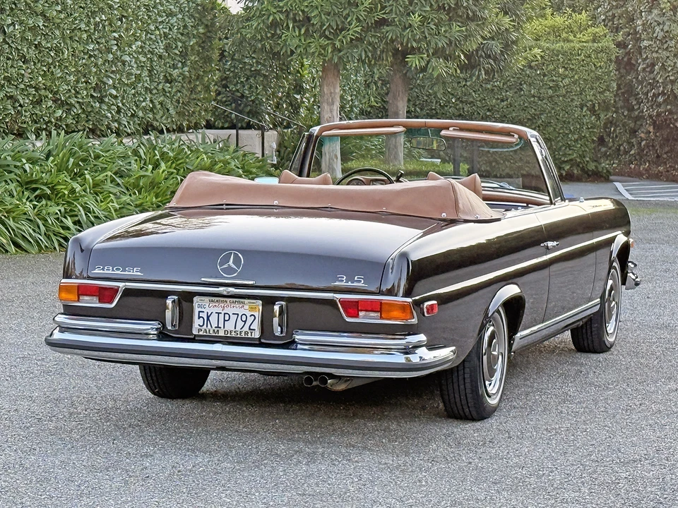 1971 Mercedes-Benz W111 280SE 3.5 Cabriolet - Image 22 of 31