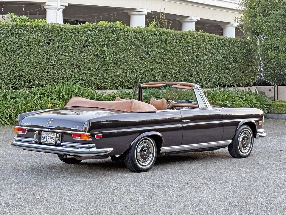 1971 Mercedes-Benz W111 280SE 3.5 Cabriolet - Image 19 of 31