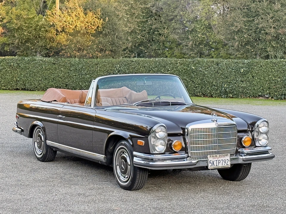 1971 Mercedes-Benz W111 280SE 3.5 Cabriolet - Image 12 of 31