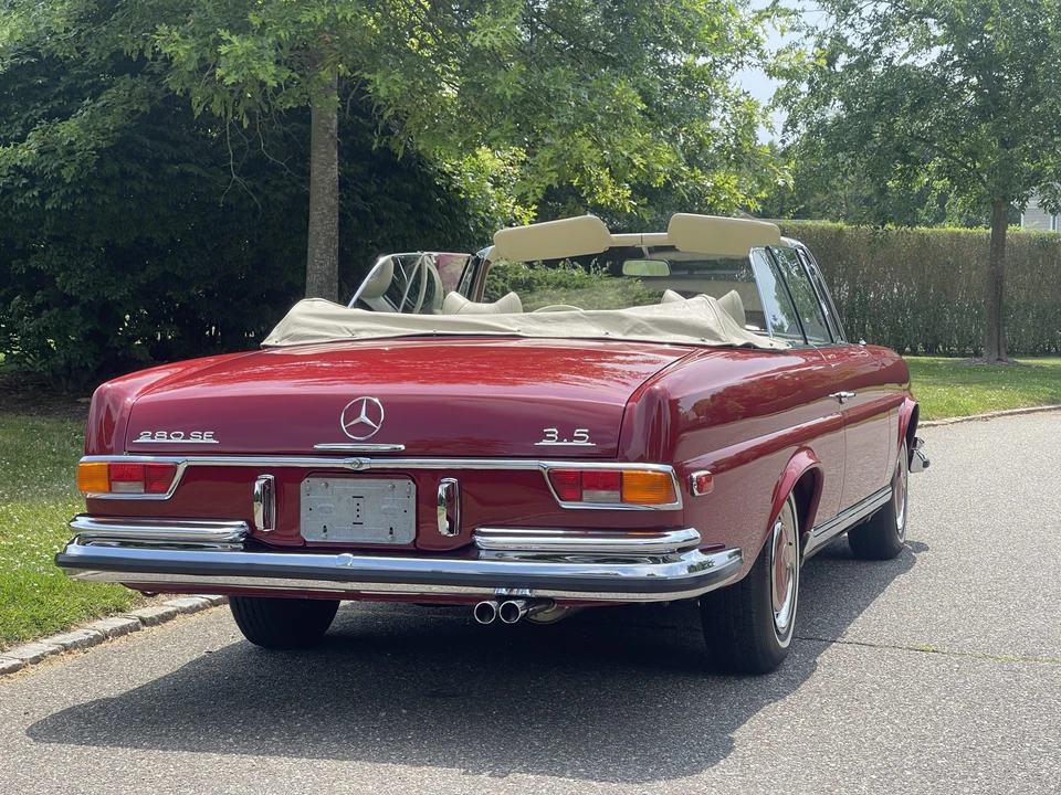 1971 Mercedes-Benz W111 280SE 3.5 Cabriolet - Image 23 of 31