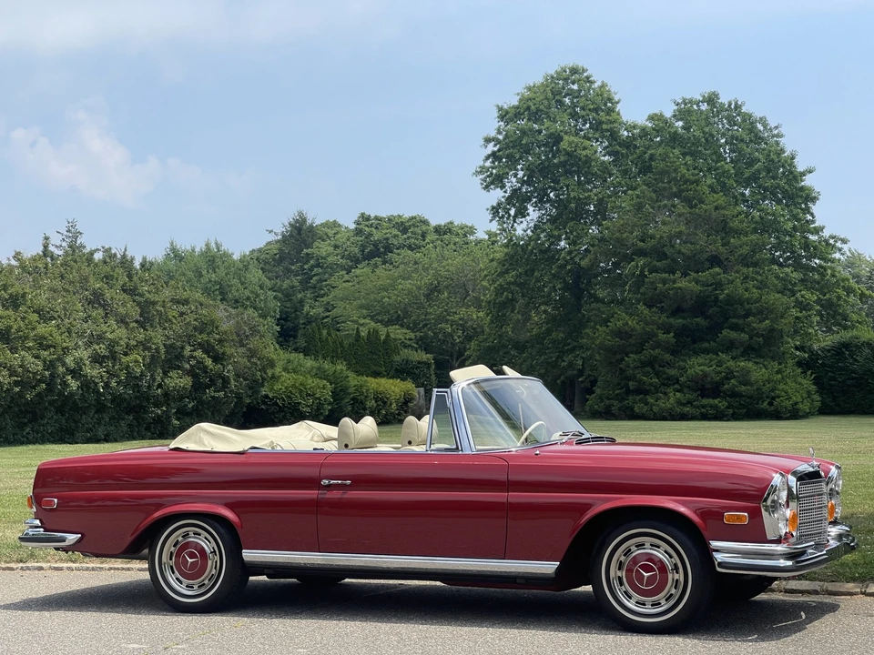1971 Mercedes-Benz W111 280SE 3.5 Cabriolet - Image 15 of 31