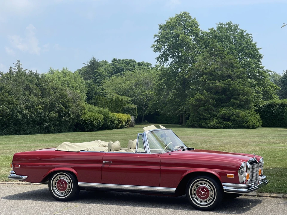 1971 Mercedes-Benz W111 280SE 3.5 Cabriolet - Image 14 of 31