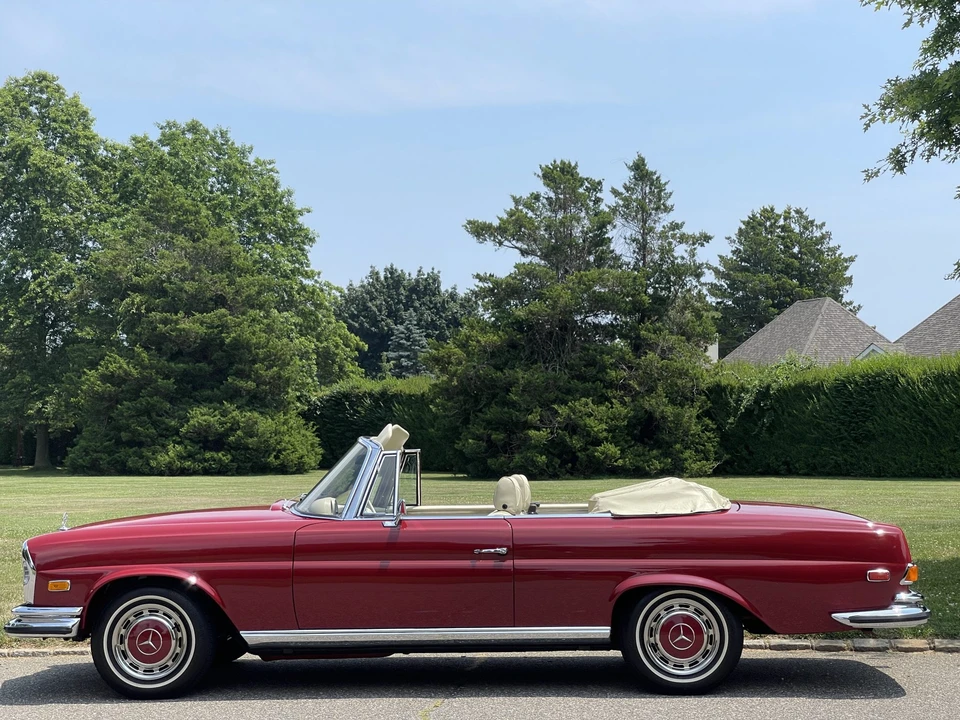 1971 Mercedes-Benz W111 280SE 3.5 Cabriolet - Image 30 of 31