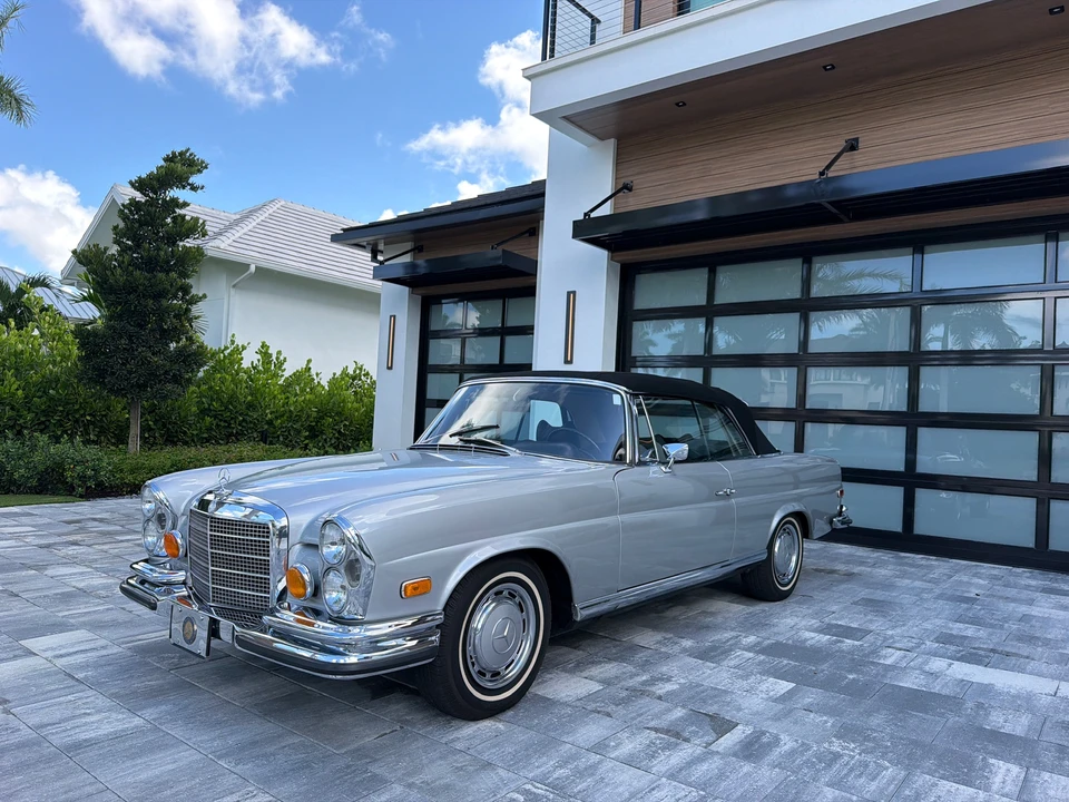 1971 Mercedes-Benz W111 280SE 3.5 Cabriolet - Image 26 of 31