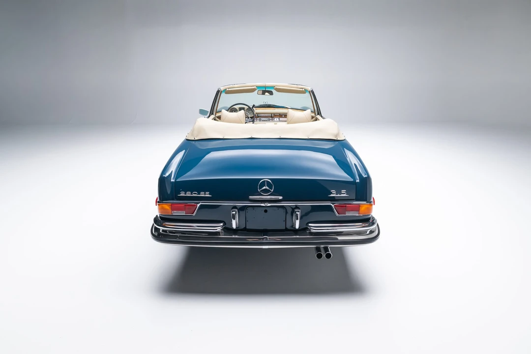 1971 Mercedes-Benz W111 280SE 3.5 Cabriolet - Image 25 of 31