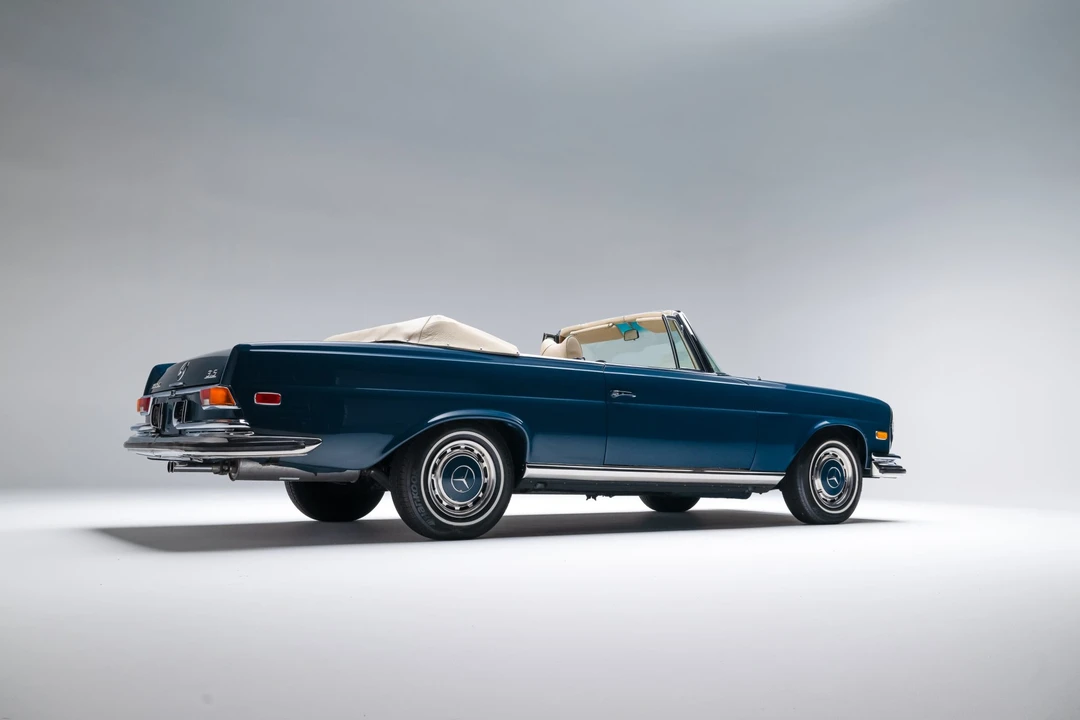 1971 Mercedes-Benz W111 280SE 3.5 Cabriolet - Image 24 of 31