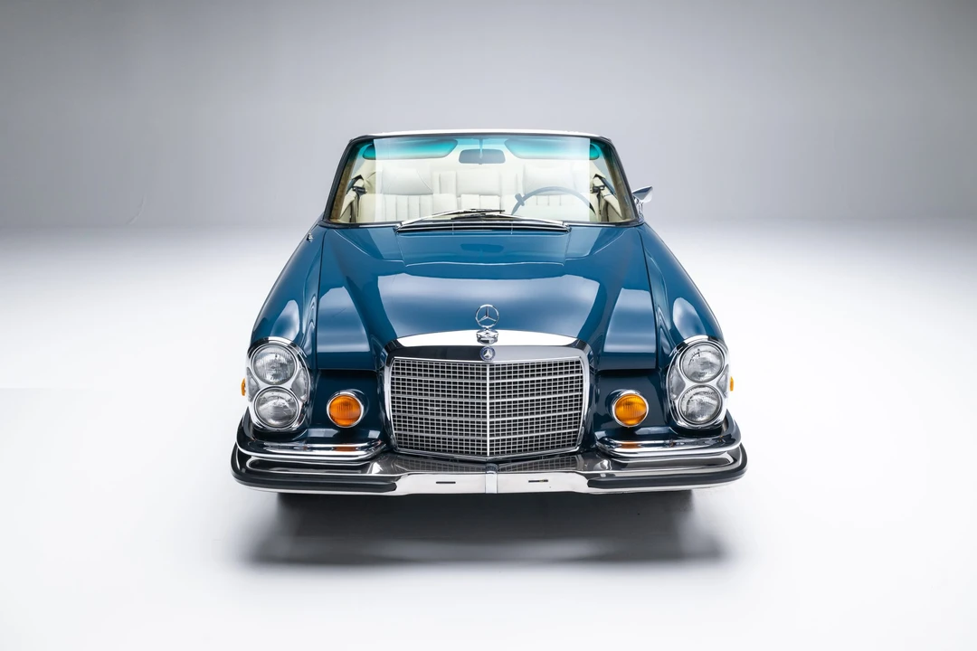 1971 Mercedes-Benz W111 280SE 3.5 Cabriolet - Image 8 of 31