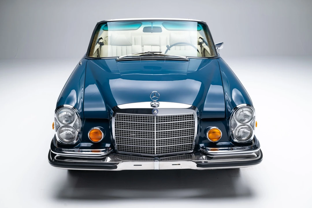 1971 Mercedes-Benz W111 280SE 3.5 Cabriolet - Image 9 of 31