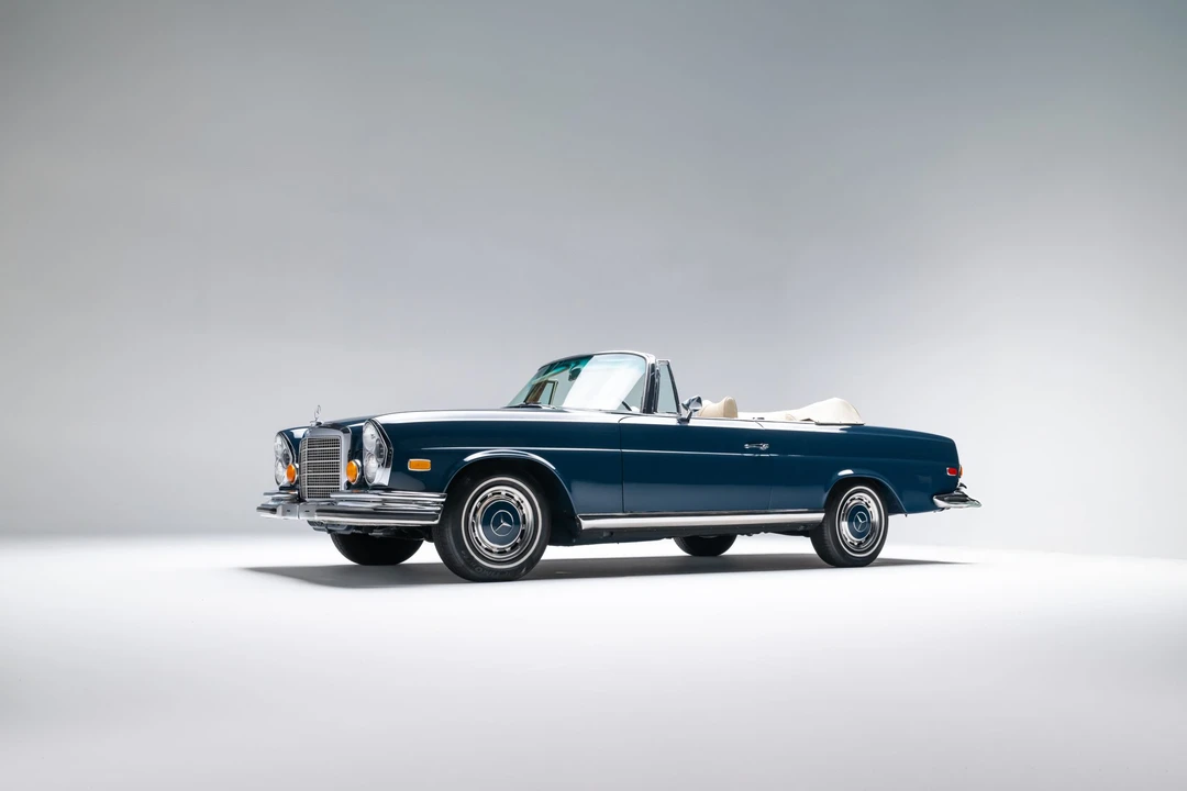 1971 Mercedes-Benz W111 280SE 3.5 Cabriolet - Image 2 of 31