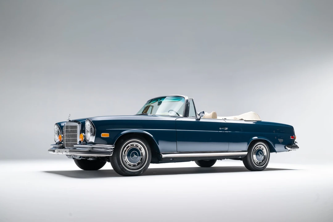 1971 Mercedes-Benz W111 280SE 3.5 Cabriolet - Image 3 of 31