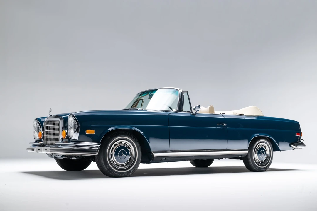 1971 Mercedes-Benz W111 280SE 3.5 Cabriolet - Image 4 of 31