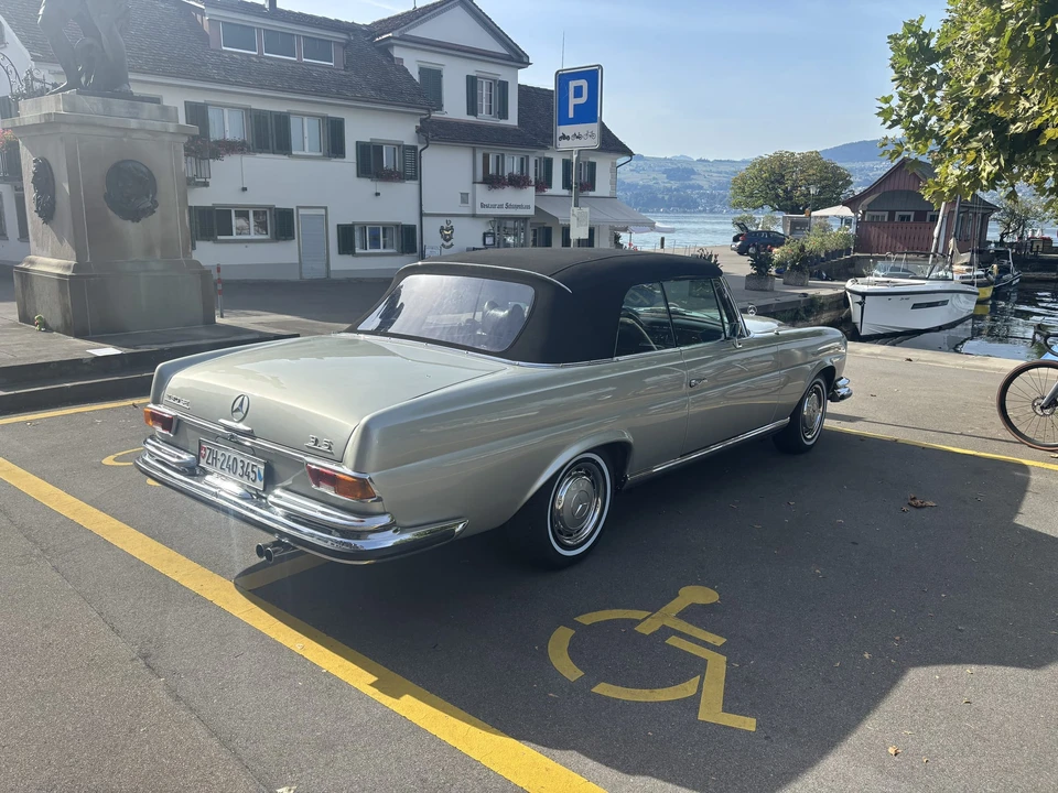 1971 Mercedes-Benz W111 280SE 3.5 Cabriolet - Image 29 of 31