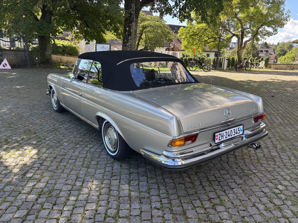 1971 Mercedes-Benz W111 280SE 3.5 Cabriolet - Image 10 of 31