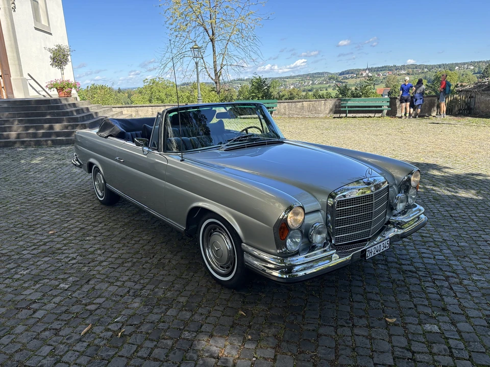 1971 Mercedes-Benz W111 280SE 3.5 Cabriolet - Image 14 of 31