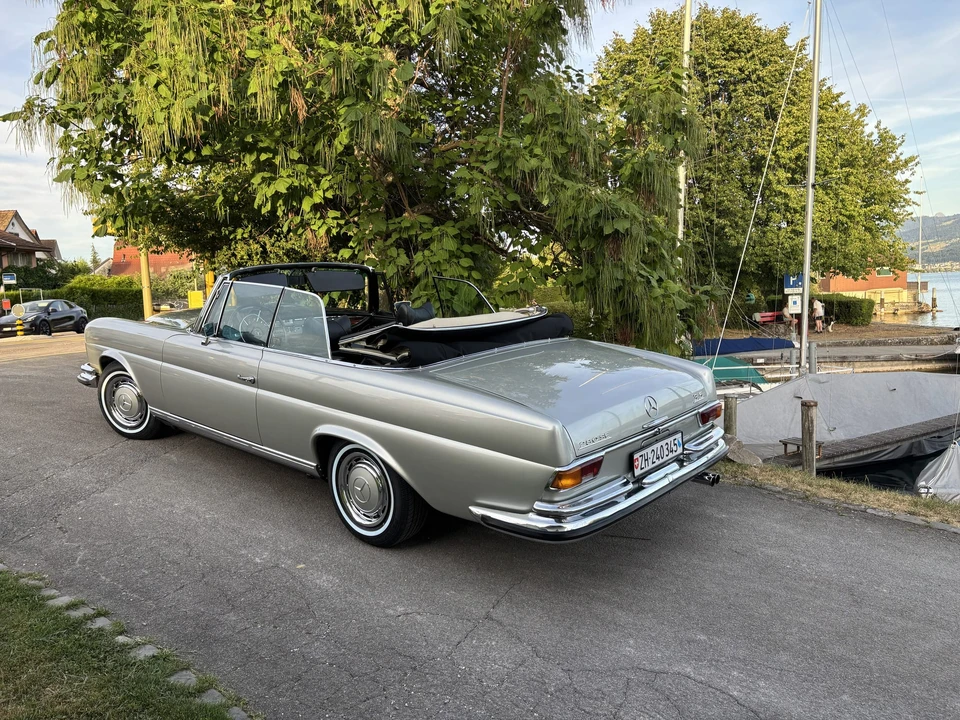 1971 Mercedes-Benz W111 280SE 3.5 Cabriolet - Image 24 of 31