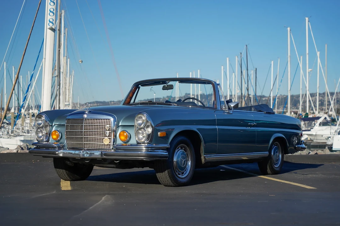 1971 Mercedes-Benz W111 280SE 3.5 Cabriolet - Image 7 of 31