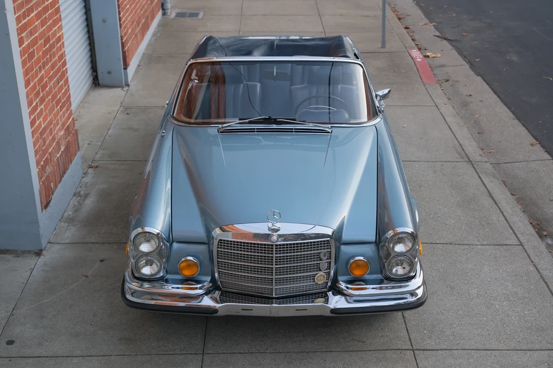1971 Mercedes-Benz W111 280SE 3.5 Cabriolet - Image 10 of 31