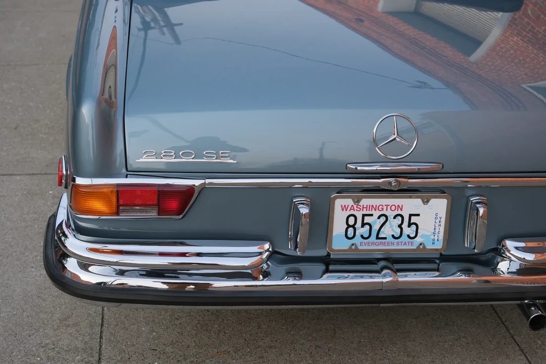 1971 Mercedes-Benz W111 280SE 3.5 Cabriolet - Image 29 of 31