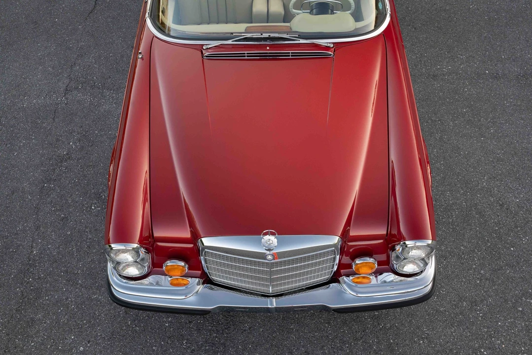 1971 Mercedes-Benz W111 280SE 3.5 Cabriolet - Image 17 of 31