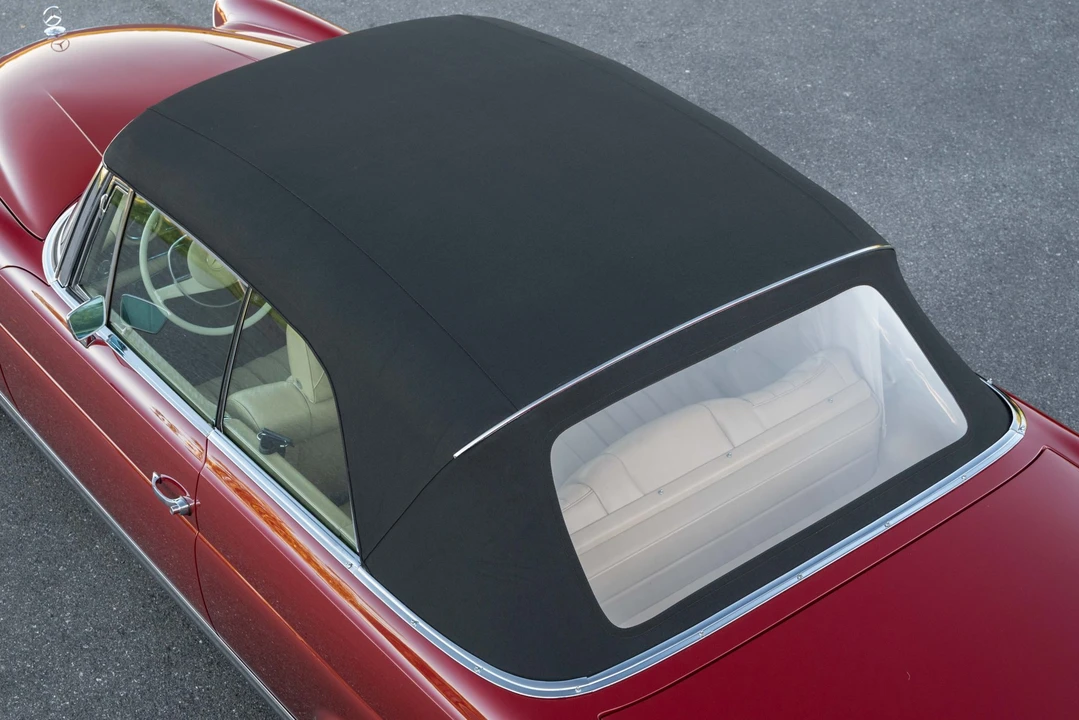 1971 Mercedes-Benz W111 280SE 3.5 Cabriolet - Image 21 of 31