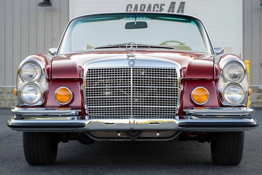 1971 Mercedes-Benz W111 280SE 3.5 Cabriolet - Image 23 of 31