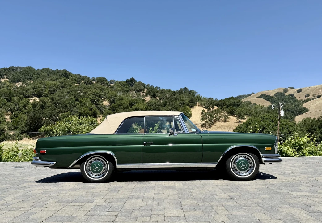 1971 Mercedes-Benz W111 280SE 3.5 Cabriolet - Image 27 of 31