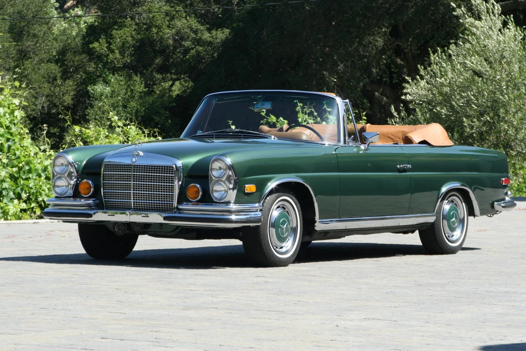 1971 Mercedes-Benz W111 280SE 3.5 Cabriolet - Image 2 of 31