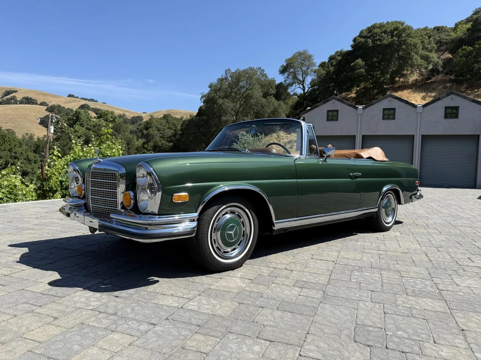 1971 Mercedes-Benz W111 280SE 3.5 Cabriolet - Image 5 of 31