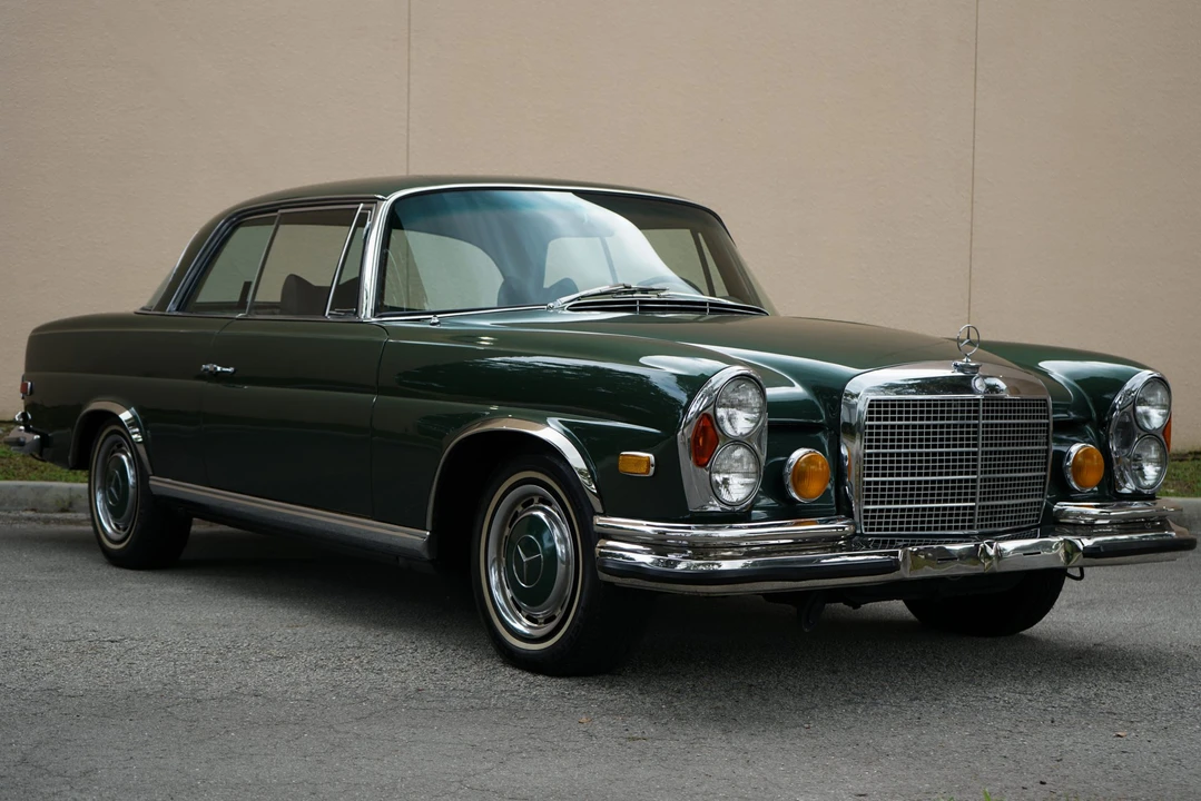 1971 Mercedes-Benz W111 280SE 3.5 Coupe - Image 8 of 31
