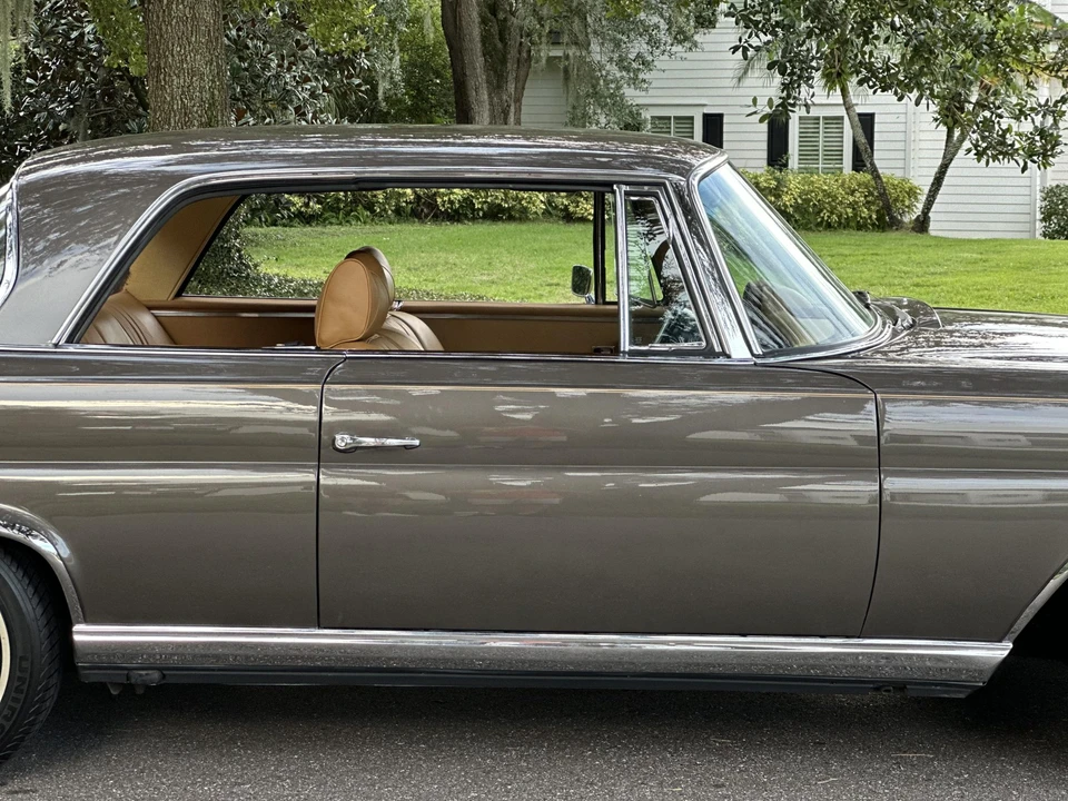 1971 Mercedes-Benz W111 280SE 3.5 Coupe - Image 22 of 31