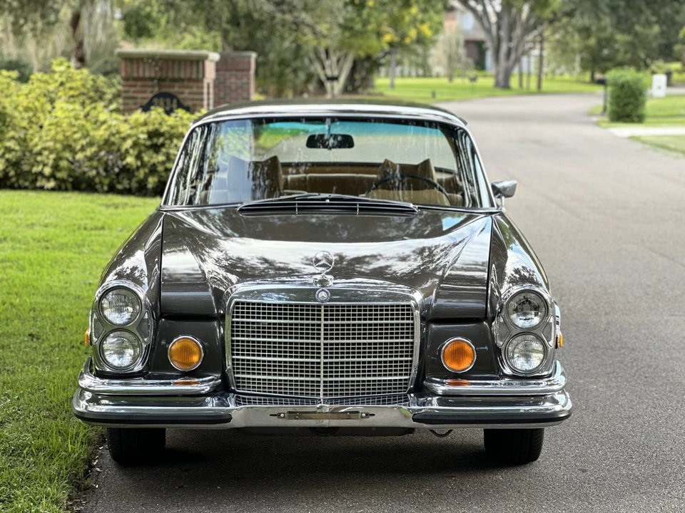 1971 Mercedes-Benz W111 280SE 3.5 Coupe - Image 17 of 31