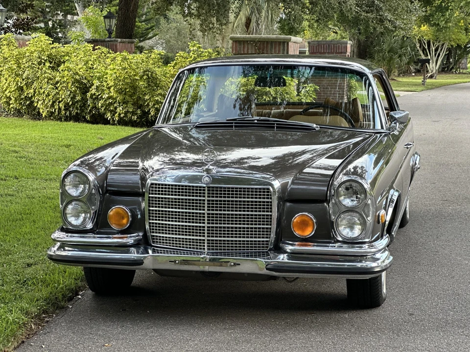 1971 Mercedes-Benz W111 280SE 3.5 Coupe - Image 2 of 31