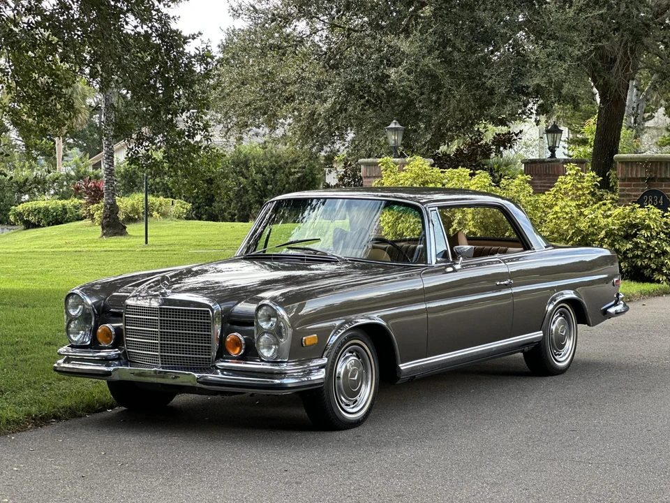 1971 Mercedes-Benz W111 280SE 3.5 Coupe - Image 4 of 31
