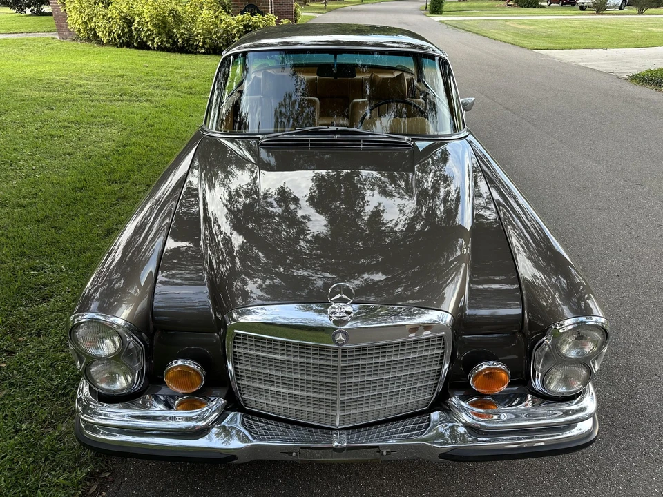 1971 Mercedes-Benz W111 280SE 3.5 Coupe - Image 15 of 31