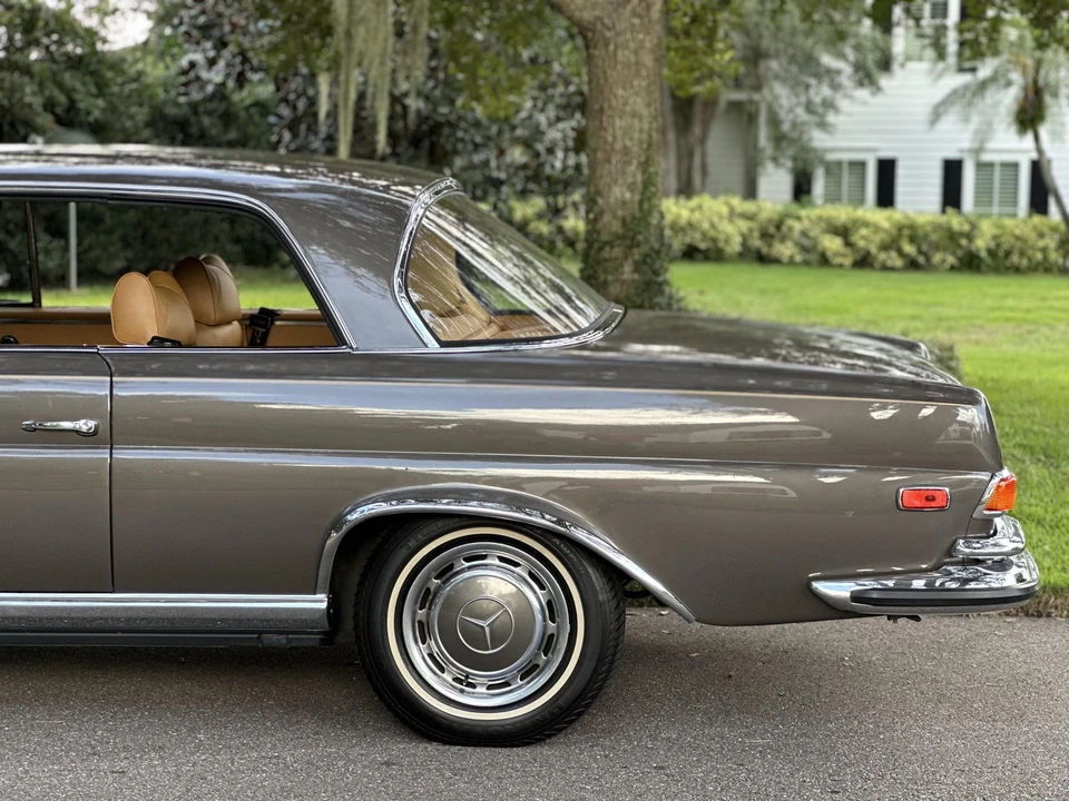 1971 Mercedes-Benz W111 280SE 3.5 Coupe - Image 20 of 31