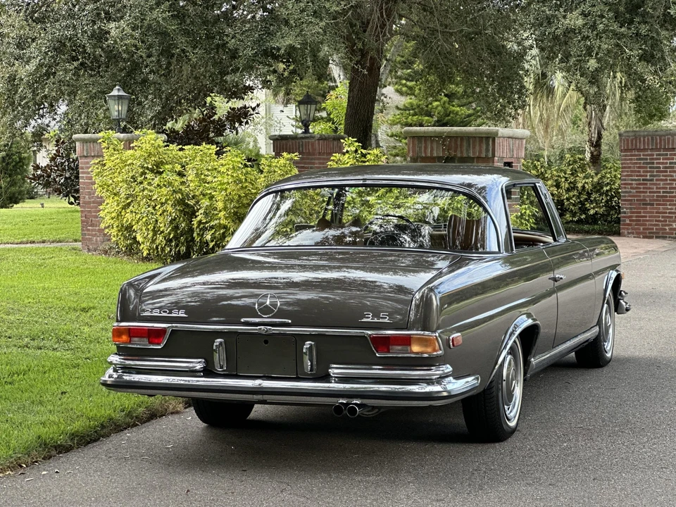 1971 Mercedes-Benz W111 280SE 3.5 Coupe - Image 8 of 31
