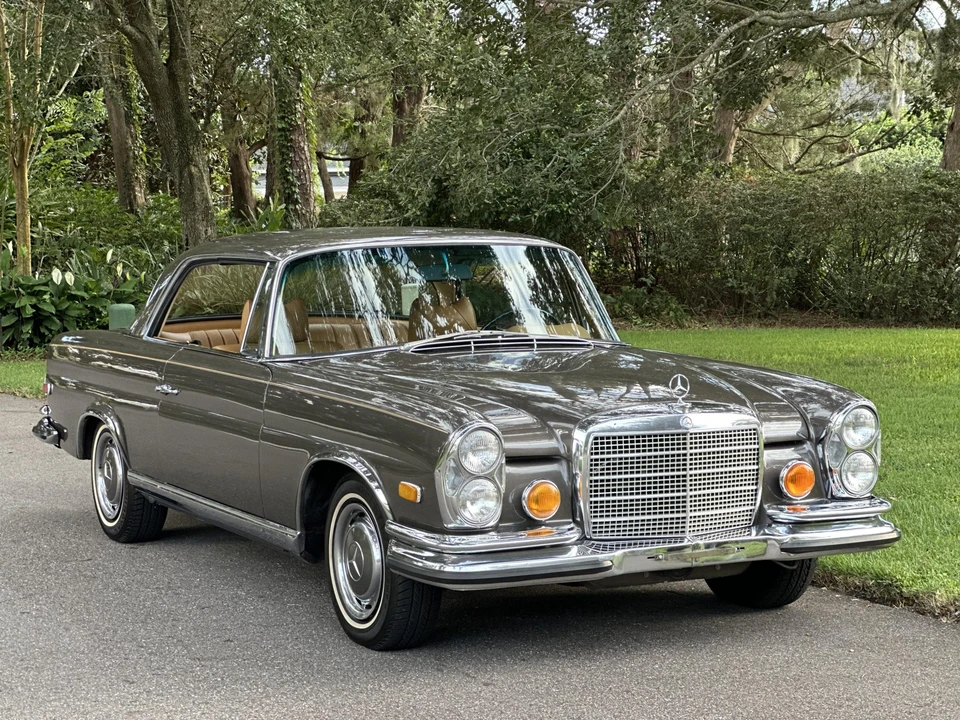 1971 Mercedes-Benz W111 280SE 3.5 Coupe - Image 14 of 31