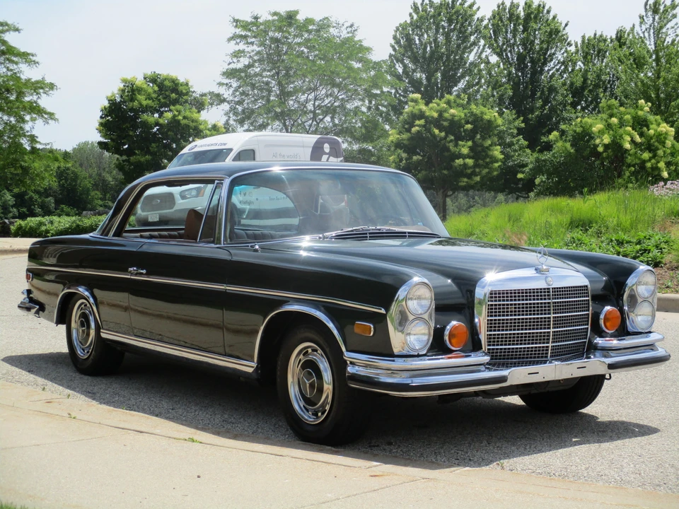 1971 Mercedes-Benz W111 280SE 3.5 Coupe - Image 6 of 31