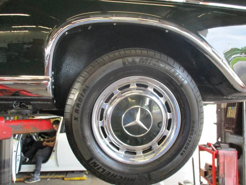 1971 Mercedes-Benz W111 280SE 3.5 Coupe - Image 22 of 31