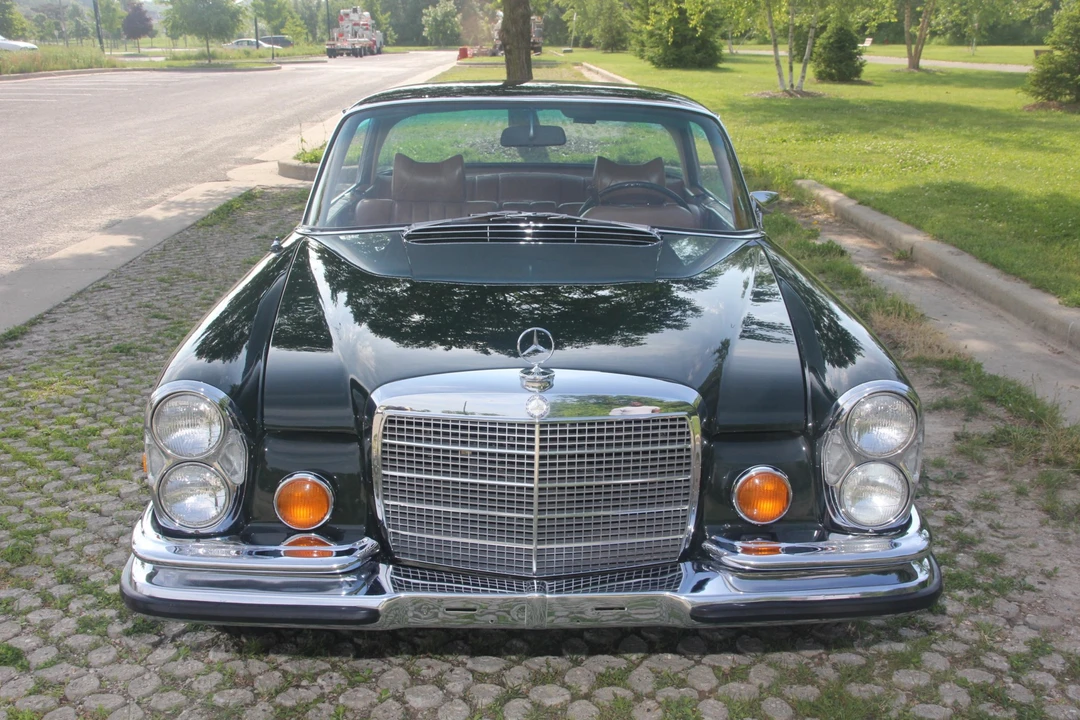 1971 Mercedes-Benz W111 280SE 3.5 Coupe - Image 7 of 31