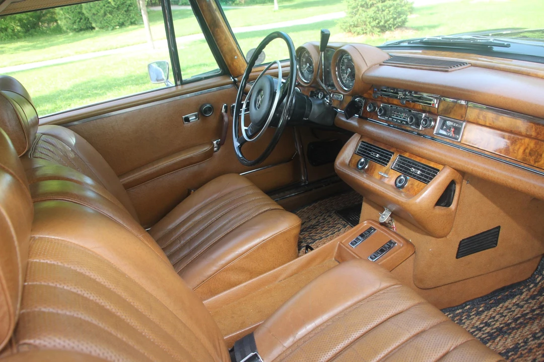 1971 Mercedes-Benz W111 280SE 3.5 Coupe - Image 24 of 31