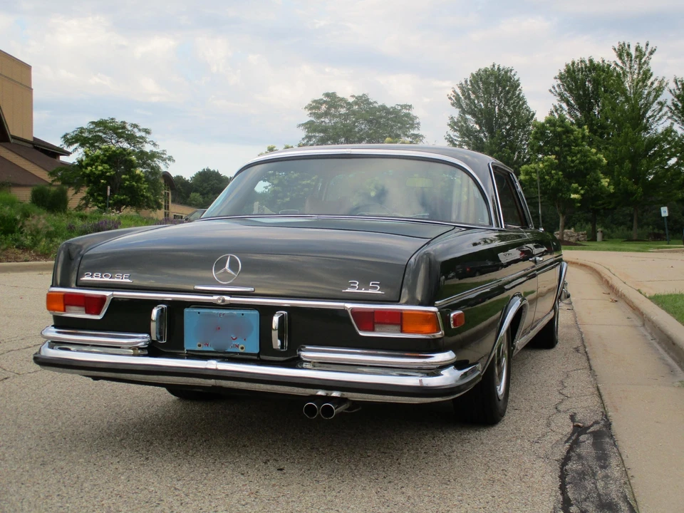 1971 Mercedes-Benz W111 280SE 3.5 Coupe - Image 13 of 31