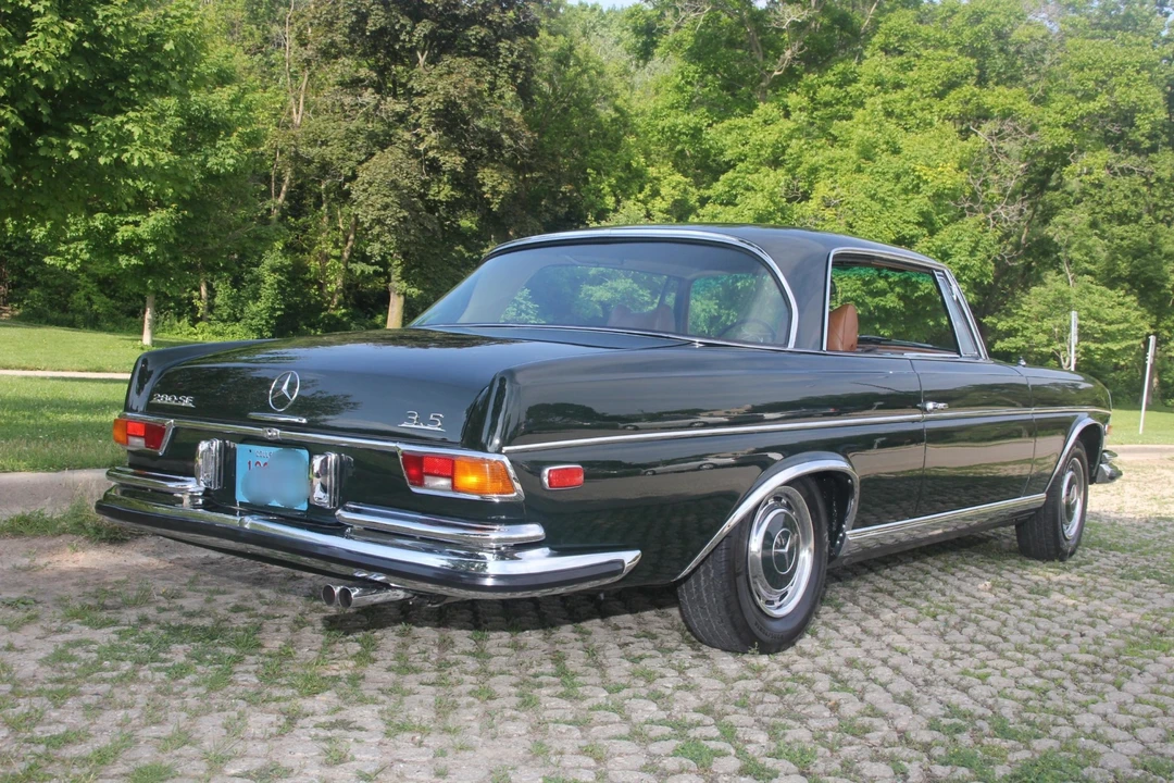 1971 Mercedes-Benz W111 280SE 3.5 Coupe - Image 12 of 31