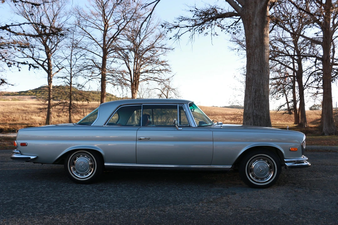 1971 Mercedes-Benz W111 280SE 3.5 Coupe - Image 18 of 31