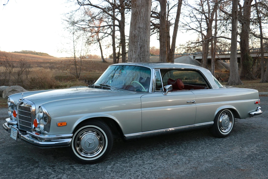 1971 Mercedes-Benz W111 280SE 3.5 Coupe - Image 4 of 31