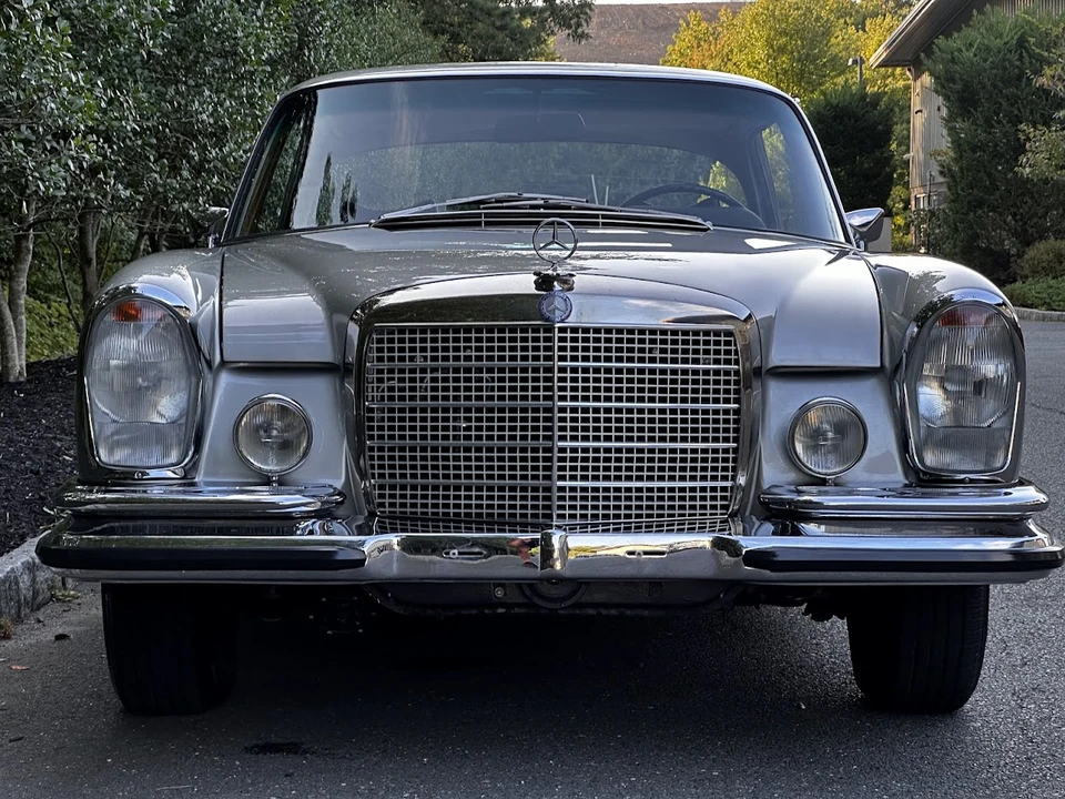 1971 Mercedes-Benz W111 280SE 3.5 Coupe - Image 15 of 31